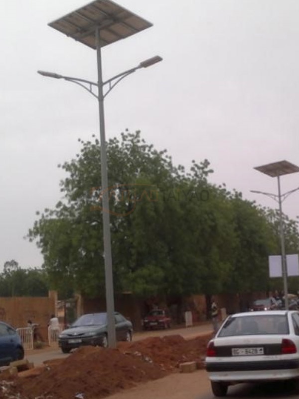 Ghana 8m lighting pole/60w led lamp*2