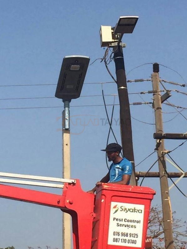 South Africa Project 60W integrated solar light